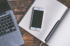 Read more about the article 4 Cara Mengatasi iPhone Menjadi Panas dan Tiba-Tiba Mati